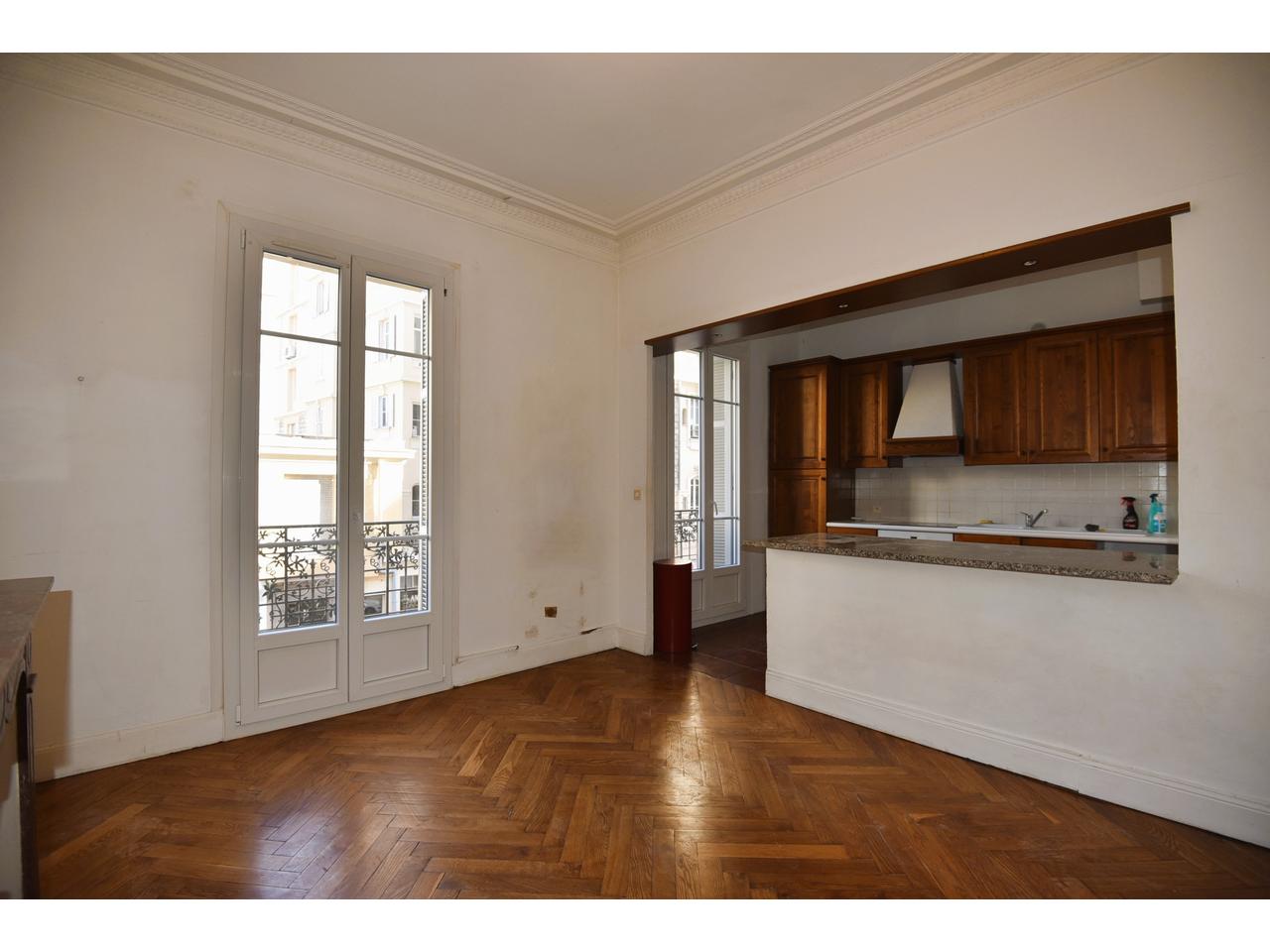Appartement  2 Pièce(s) 60.25 m²  à vendre 